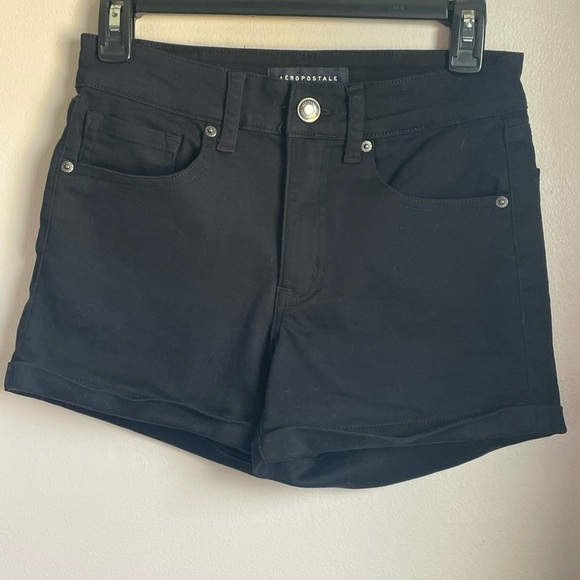 Aeropostale High rise midi short cuffed black size 4 - Picture 7 of 8